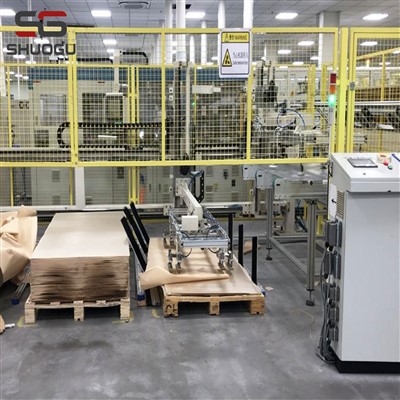 Chargeur de verre automatique